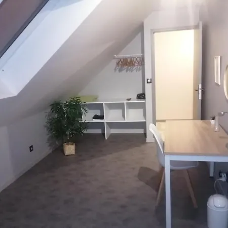 La Maison D'elise Oda ve Kahvaltı 3*